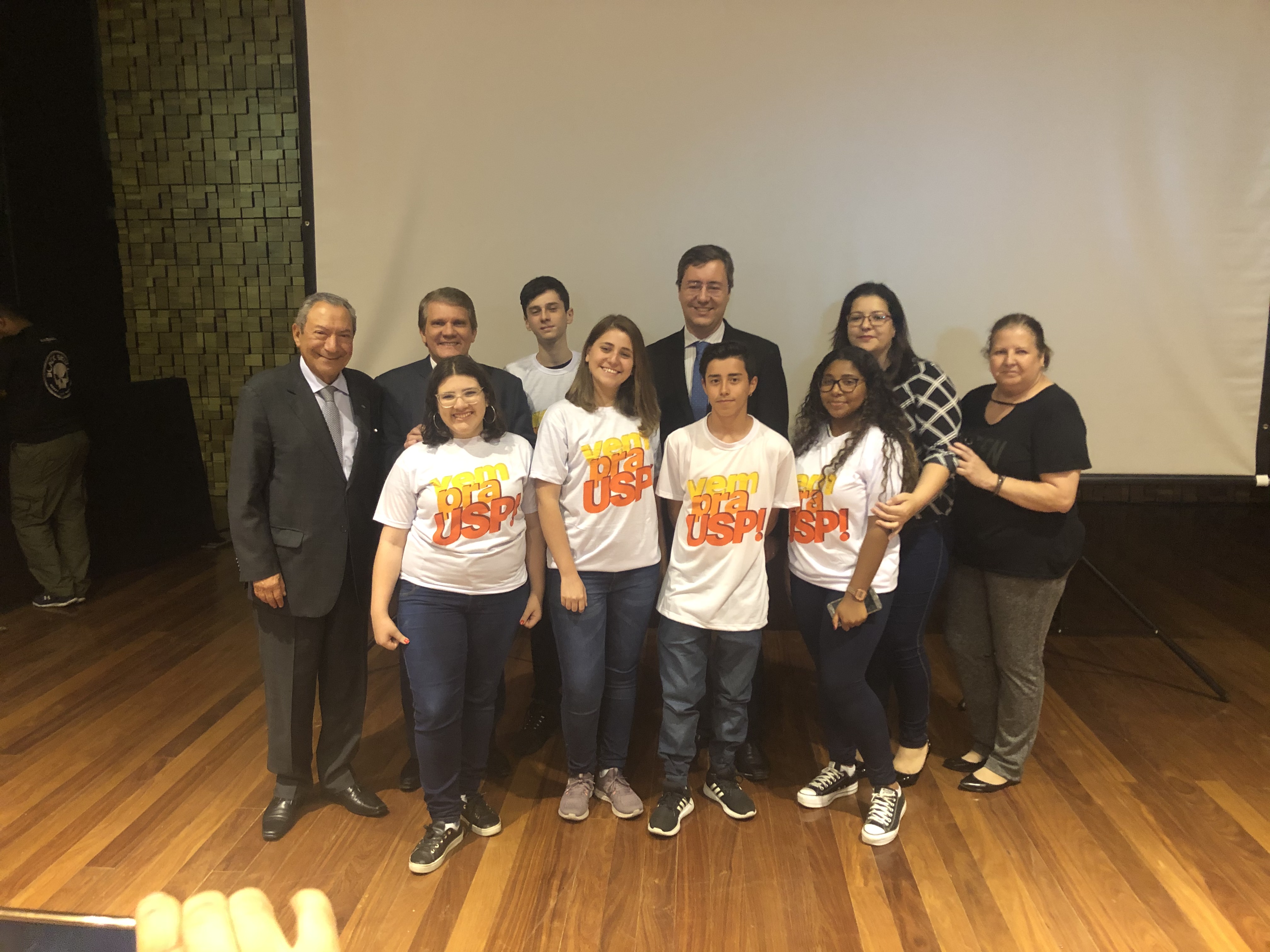 Presidente da Univesp anuncia vagas para premiados na Competição USP de Conhecimentos