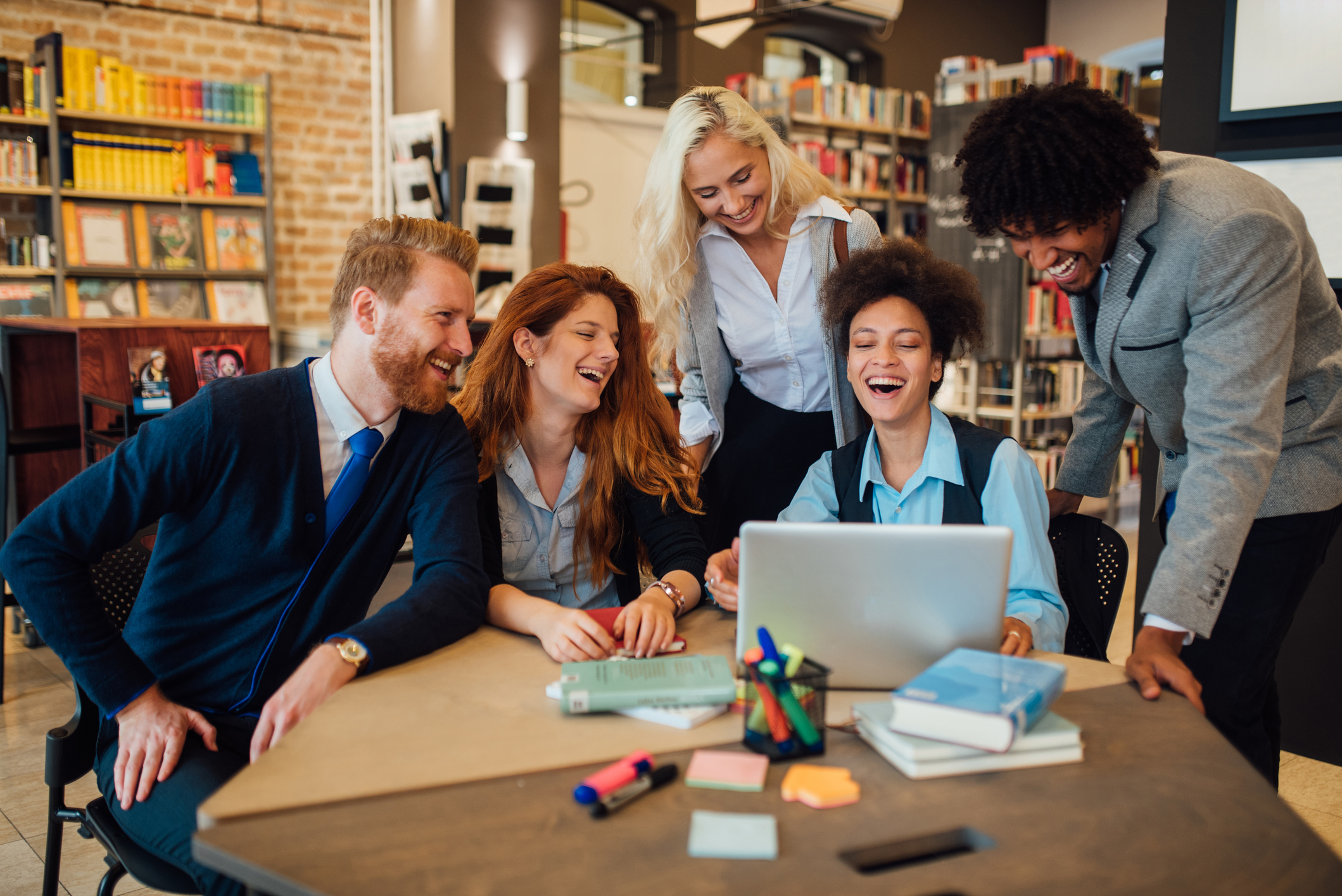 Univesp lança Programa de Monitoria Presencial para seus alunos