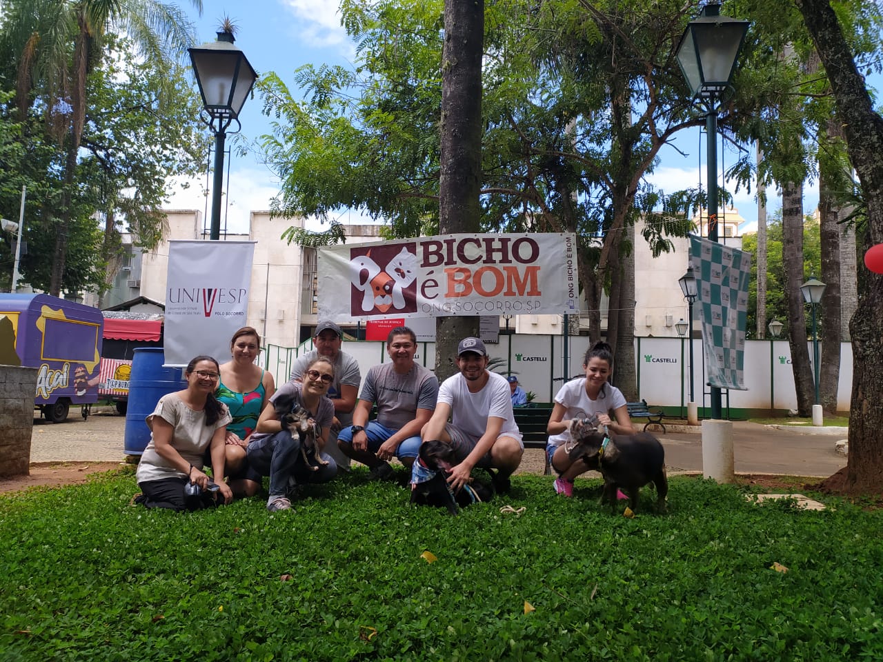 Trote Solidário do polo de Socorro incentiva a adoção de animais