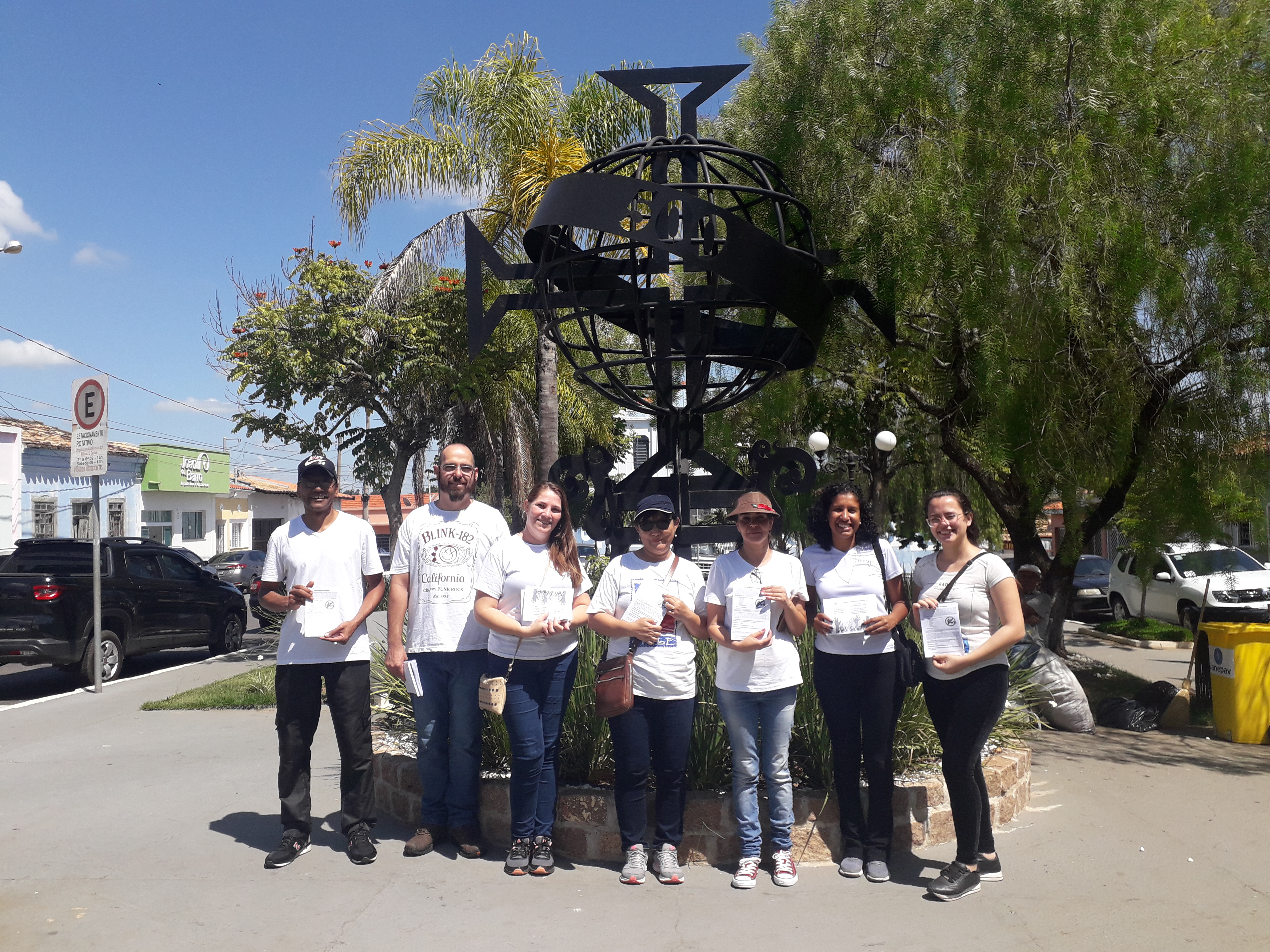 Trote Solidário de Porto Feliz alerta a população sobre os perigos de alimentar pombos 