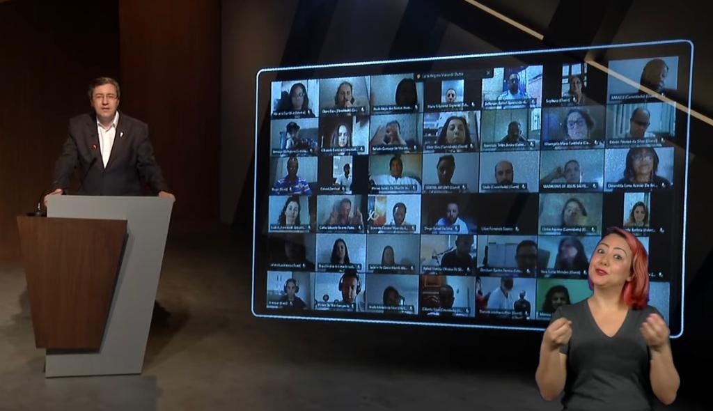 Univesp realiza colação on-line 