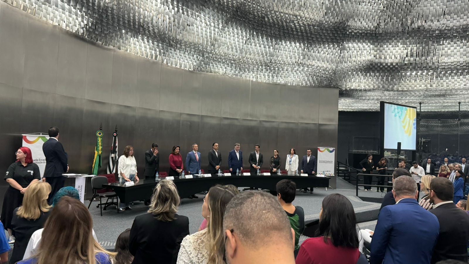 Governo de SP promove 1ª Jornada Estadual de Conscientização do Autismo